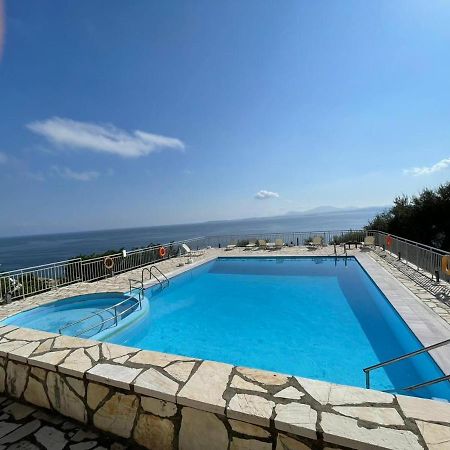 Yannis Apartments Barbati Exterior photo