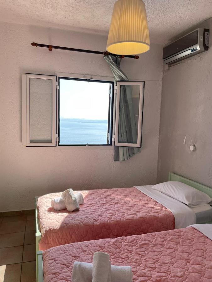 Yannis Apartments Barbati Exterior photo
