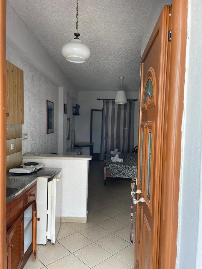 Yannis Apartments Barbati Exterior photo