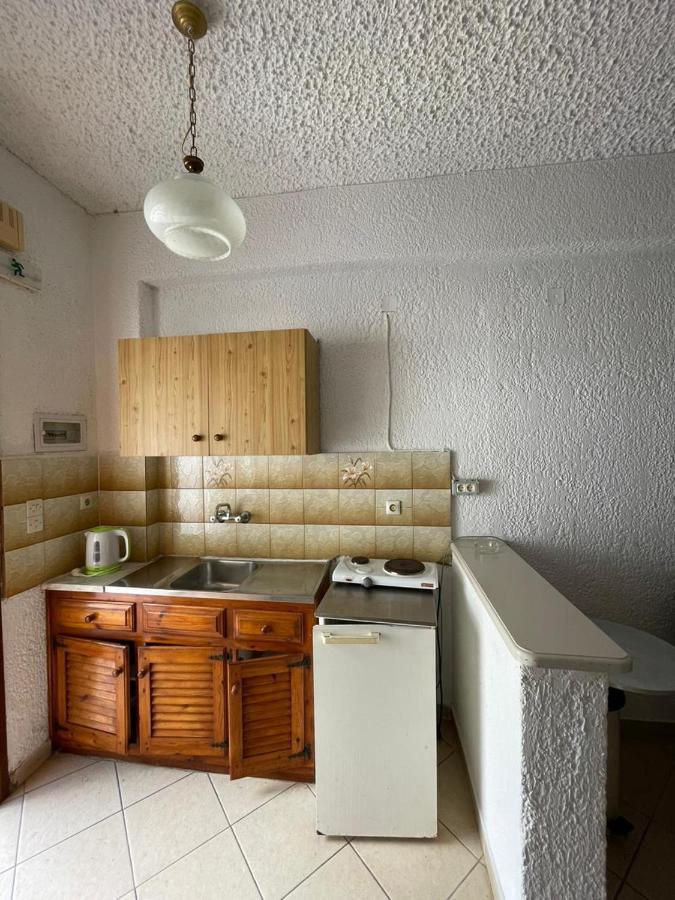 Yannis Apartments Barbati Exterior photo